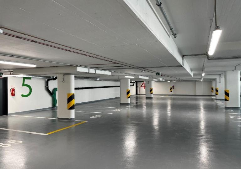 M&M2 Apartment Near Center With Free Parking - Ac Košice Exterior foto